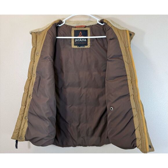 PrAna Waylen Corduroy Puffer Tan & Brown Metal Button Snap Up Vest Men's Medium - Picture 6 of 12